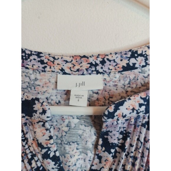 J. Jill V Neck Popover Knit Tunic Top S Navy Blue Pink Floral Longsleeve Casual - Picture 3 of 8